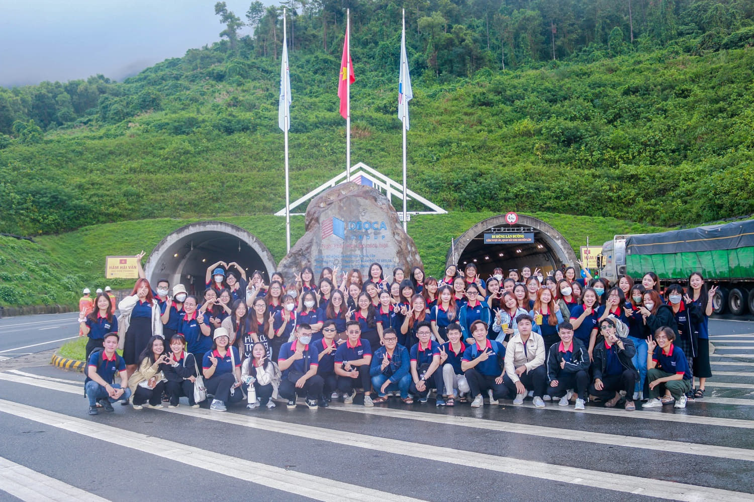 field-trip-chuyen-tham-quan-bo-ich-tai-ham-hai-van