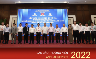dai-hoc-da-nang-gioi-thieu-bao-cao-thuong-nien-nam-2022 (5)