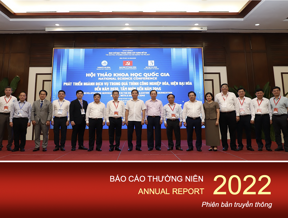 dai-hoc-da-nang-gioi-thieu-bao-cao-thuong-nien-nam-2022 (5)